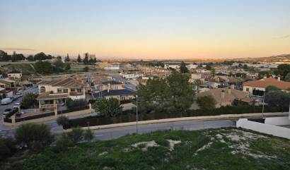 Nouvelle construction - Maison de ville - Bigastro - pueblo