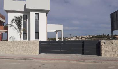 Nueva construcción  - Villa - Algorfa - La Finca Golf