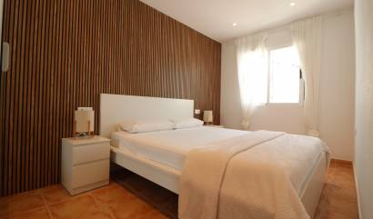 Revente - Apartment - Algorfa