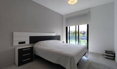 Revente - Apartment - El Raso