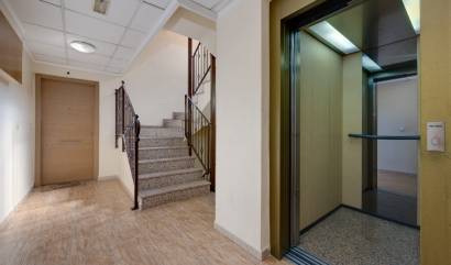 Revente - Apartment - Jacarilla