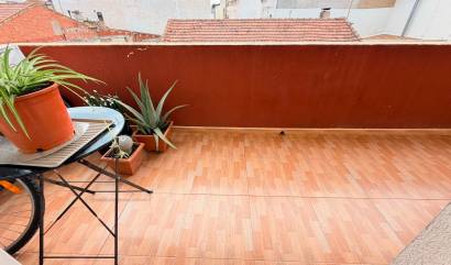 Revente - Apartment - Los Montesinos