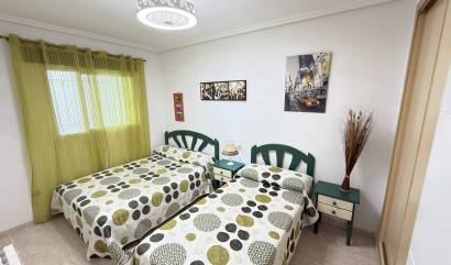Revente - Apartment - Orihuela Costa - La Zenia