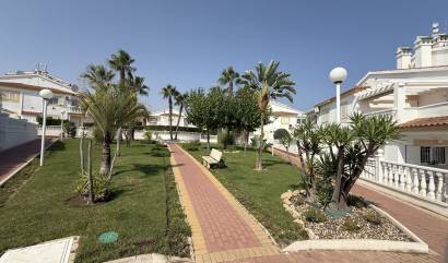 Revente - Apartment - Orihuela Costa - La Zenia