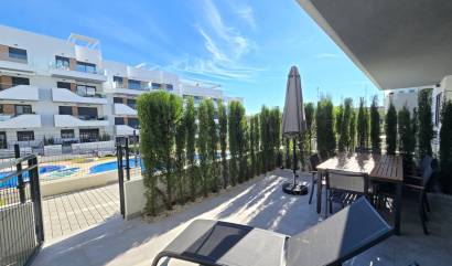Revente - Apartment - Orihuela Costa - Villamartín