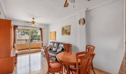 Revente - Apartment - Orihuela - Villamartín