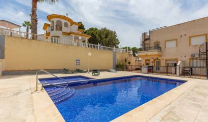 Revente - Apartment - Orihuela - Villamartín