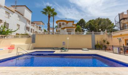 Revente - Apartment - Orihuela - Villamartín
