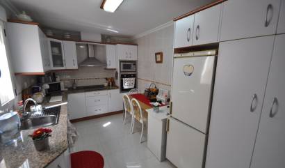 Revente - Apartment - Pinoso