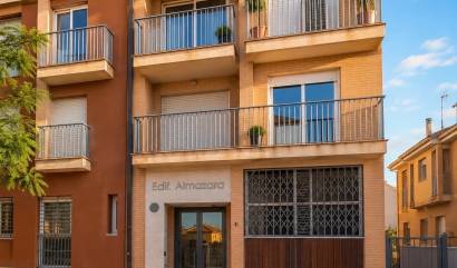 Revente - Apartment - Sucina
