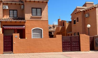 Revente - Apartment - Torrevieja - Aguas Nuevas