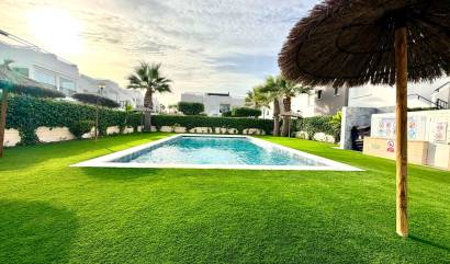 Revente - Apartment - Torrevieja - Aguas Nuevas