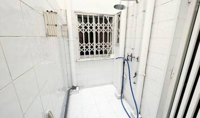 Revente - Apartment - Torrevieja - Centro - Muelle Pesquero