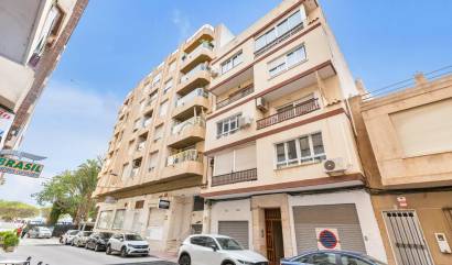 Revente - Apartment - Torrevieja - Centro - Muelle Pesquero
