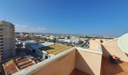 Revente - Apartment - Torrevieja Centro