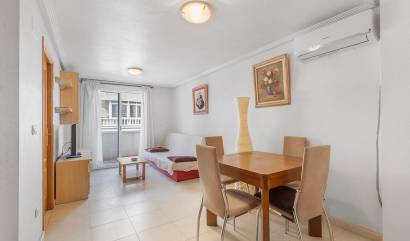 Revente - Apartment - Torrevieja - Centro