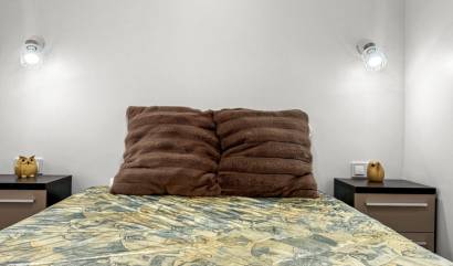 Revente - Apartment - Torrevieja - El Acequión
