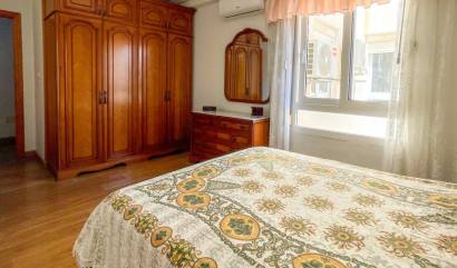 Revente - Apartment - Torrevieja - El Acequión