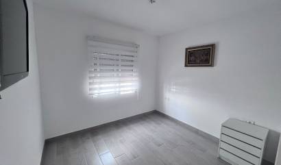 Revente - Apartment - Torrevieja - El Limonar