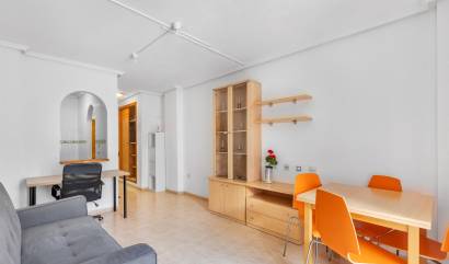 Revente - Apartment - Torrevieja - Estacion de autobuses