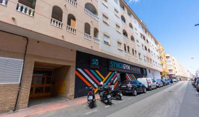 Revente - Apartment - Torrevieja - Estacion de autobuses