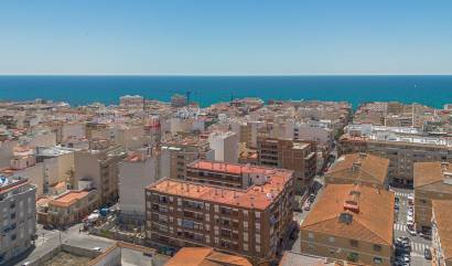 Revente - Apartment - Torrevieja - Estacion de autobuses