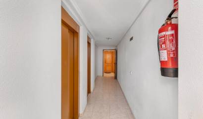 Revente - Apartment - Torrevieja - Estacion de autobuses