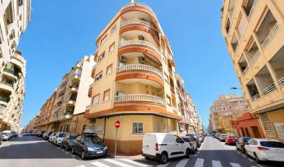 Revente - Apartment - Torrevieja - Habaneras