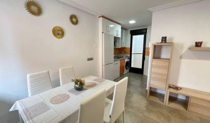 Revente - Apartment - Torrevieja - La Mata pueblo