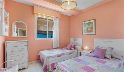 Revente - Apartment - Torrevieja - La Mata pueblo