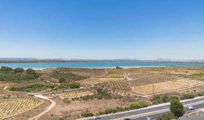 Revente - Apartment - Torrevieja - La Mata pueblo