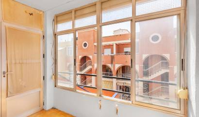 Revente - Apartment - Torrevieja - La Mata pueblo