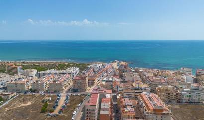 Revente - Apartment - Torrevieja - La Mata pueblo