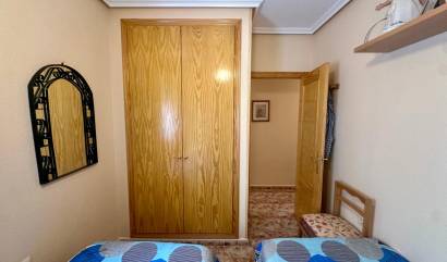 Revente - Apartment - Torrevieja - La Mata pueblo