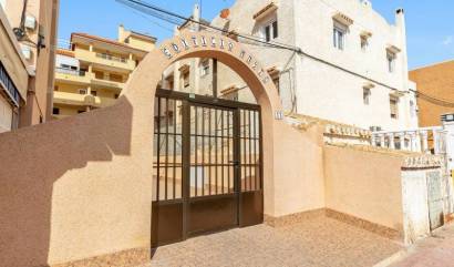 Revente - Apartment - Torrevieja - La Mata