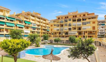 Revente - Apartment - Torrevieja - La Mata