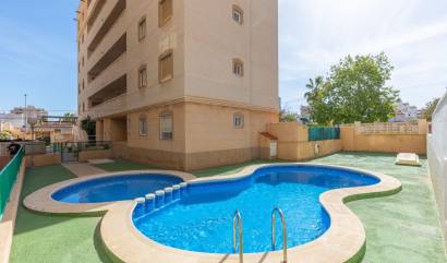 Revente - Apartment - Torrevieja - Nueva Torrevieja