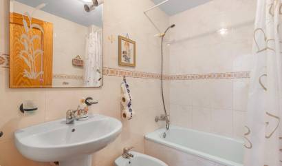 Revente - Apartment - Torrevieja - Nueva Torrevieja