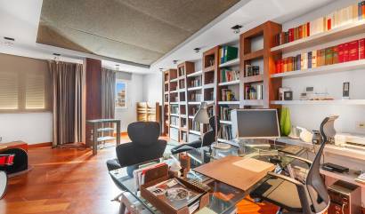 Revente - Apartment - Torrevieja - Paseo maritimo