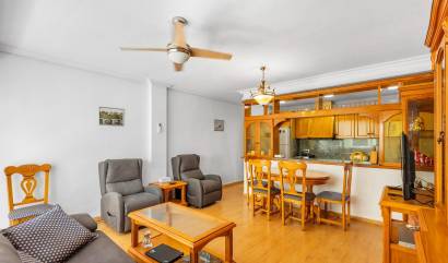 Revente - Apartment - Torrevieja - Paseo maritimo