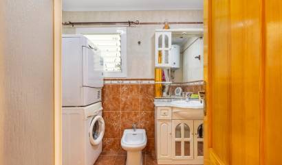 Revente - Apartment - Torrevieja - Paseo maritimo