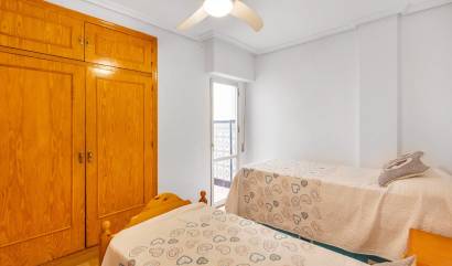 Revente - Apartment - Torrevieja - Paseo maritimo