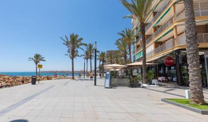 Revente - Apartment - Torrevieja - Paseo maritimo