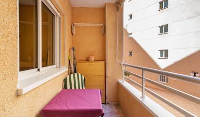 Revente - Apartment - Torrevieja - Playa de los locos