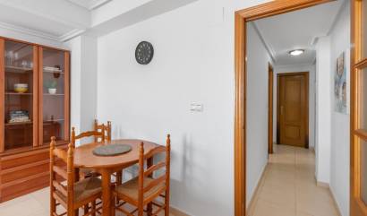 Revente - Apartment - Torrevieja - Playa de los locos