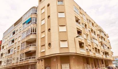 Revente - Apartment - Torrevieja - Playa del cura