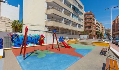 Revente - Apartment - Torrevieja - Playa del cura