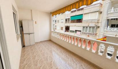 Revente - Apartment - Torrevieja - Playa del cura