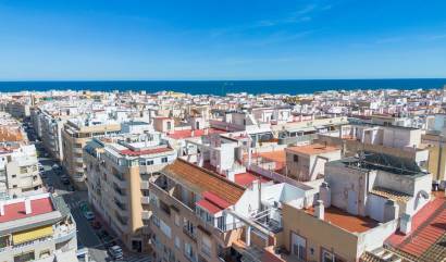 Revente - Apartment - Torrevieja - Playa del cura