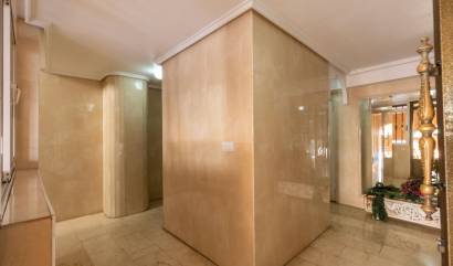 Revente - Apartment - Torrevieja - Playa del cura